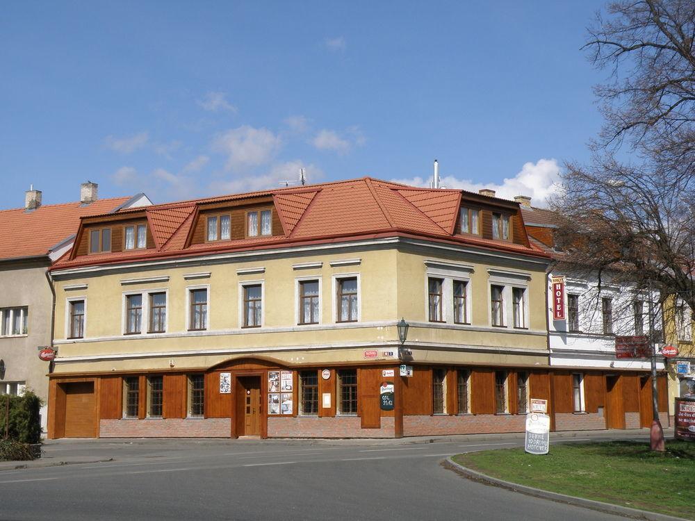 Hotel Kreta Kutna Hora Exterior photo